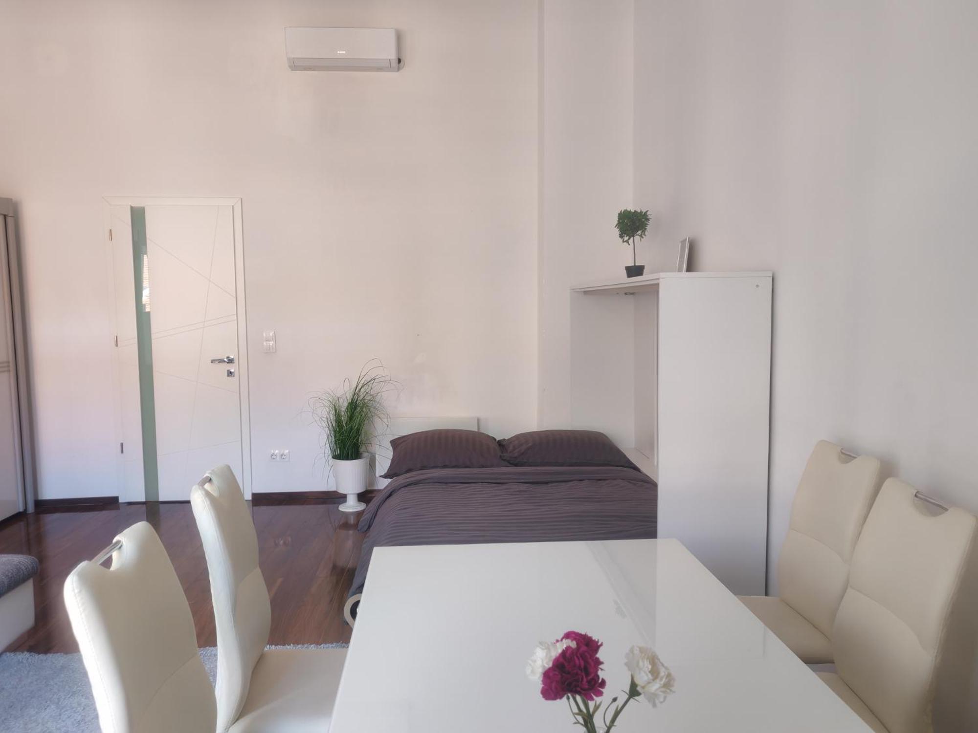 Basilika View Imperial Suite -Sas Street -Need Reservation For Free Parking Budapest Bagian luar foto